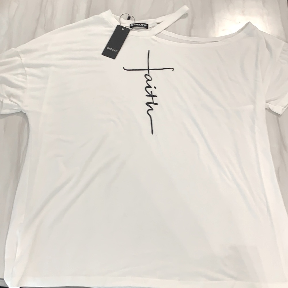 Mid length Faith t-shirt